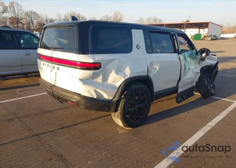 2025 Rivian R1S Ascend Tri Motor Max Pack/Premium Tri Motor Max Pack z USA, uszkodzony, nr VIN 7PDSGCBP8SN058744